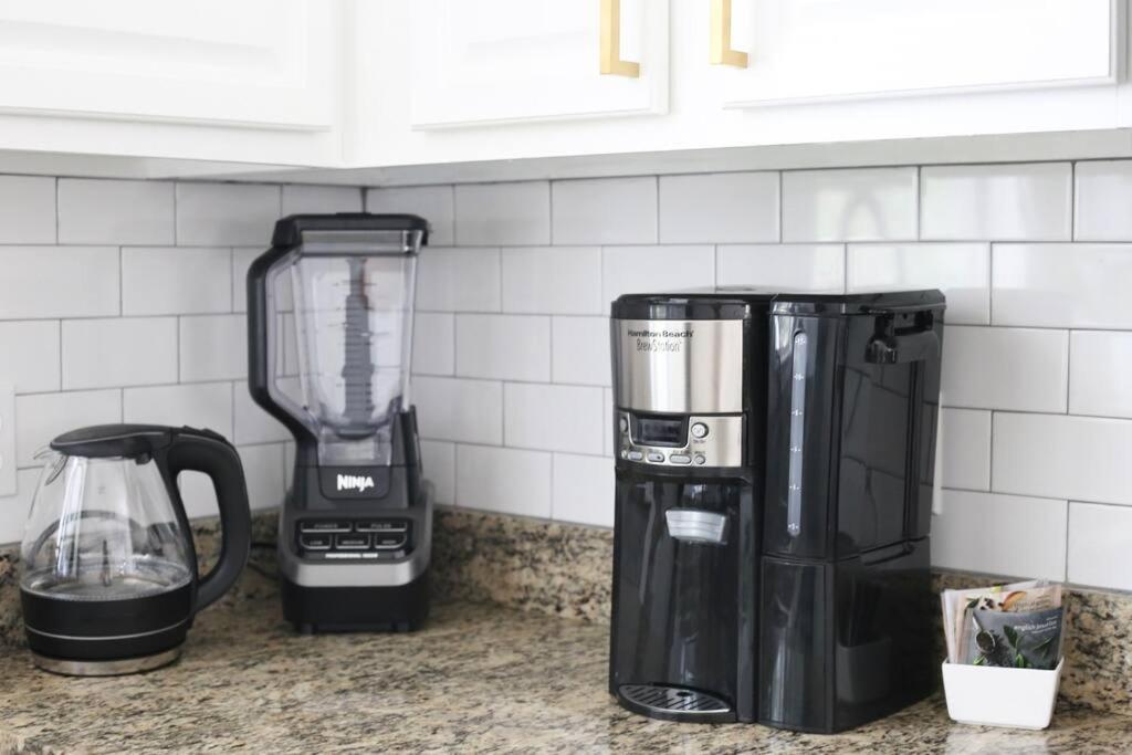 Sanctuary Gainesville Bright 2 Bedroom King Condo Εξωτερικό φωτογραφία
